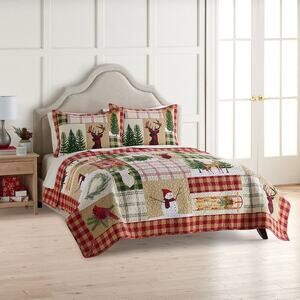 St. Nicholas Square King Size Holiday Yuletide Quilt & Shams Bedding Set